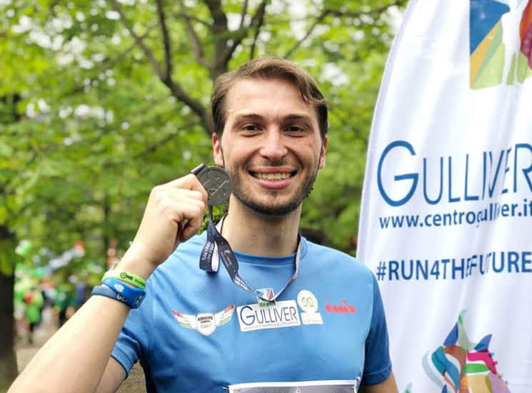 Un pulmino per gli Ospiti del Gulliver di Centro Gulliver Un pulmino per gli Ospiti del Gulliver-Centro Gulliver