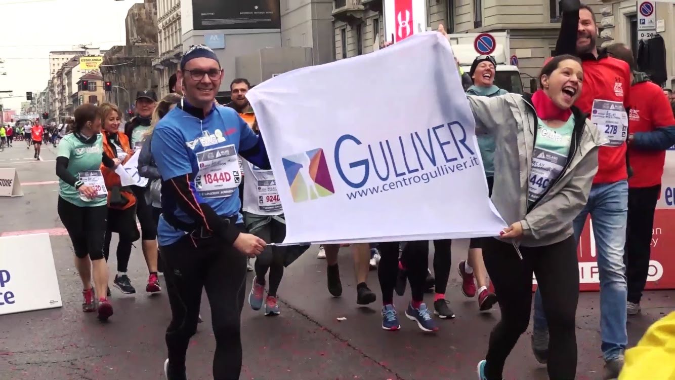 Un pulmino per gli Ospiti del Gulliver di Centro Gulliver Un pulmino per gli Ospiti del Gulliver-Centro Gulliver