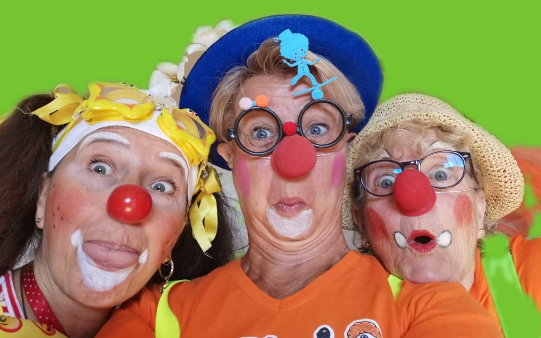 Scuola per Nasi Rossi : che strambata ! di Clown Dottori "Arpa a Dieci Corde" Scuola per Nasi Rossi : che strambata !-Clown Dottori "Arpa a Dieci Corde"