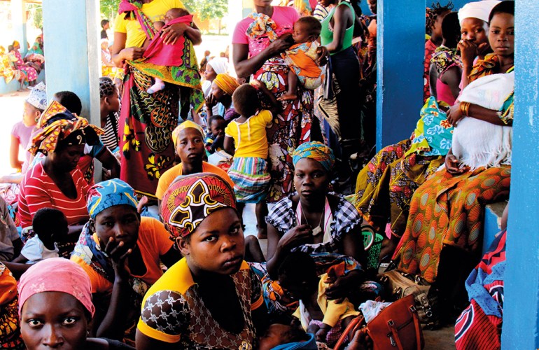 Colors per i rifugiati del Mozambico di Progetto Colors Colors per i rifugiati del Mozambico-Progetto Colors