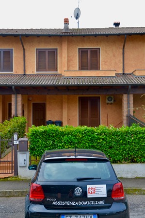 Sentirsi a casa lontano da casa di ABE Sentirsi a casa lontano da casa-ABE