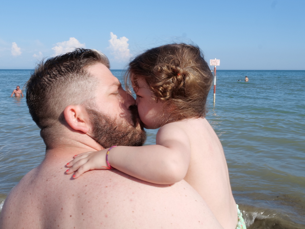 #KeepSMAiling2 - Fucsia Pirates-#RUNFOREMMA & friends 