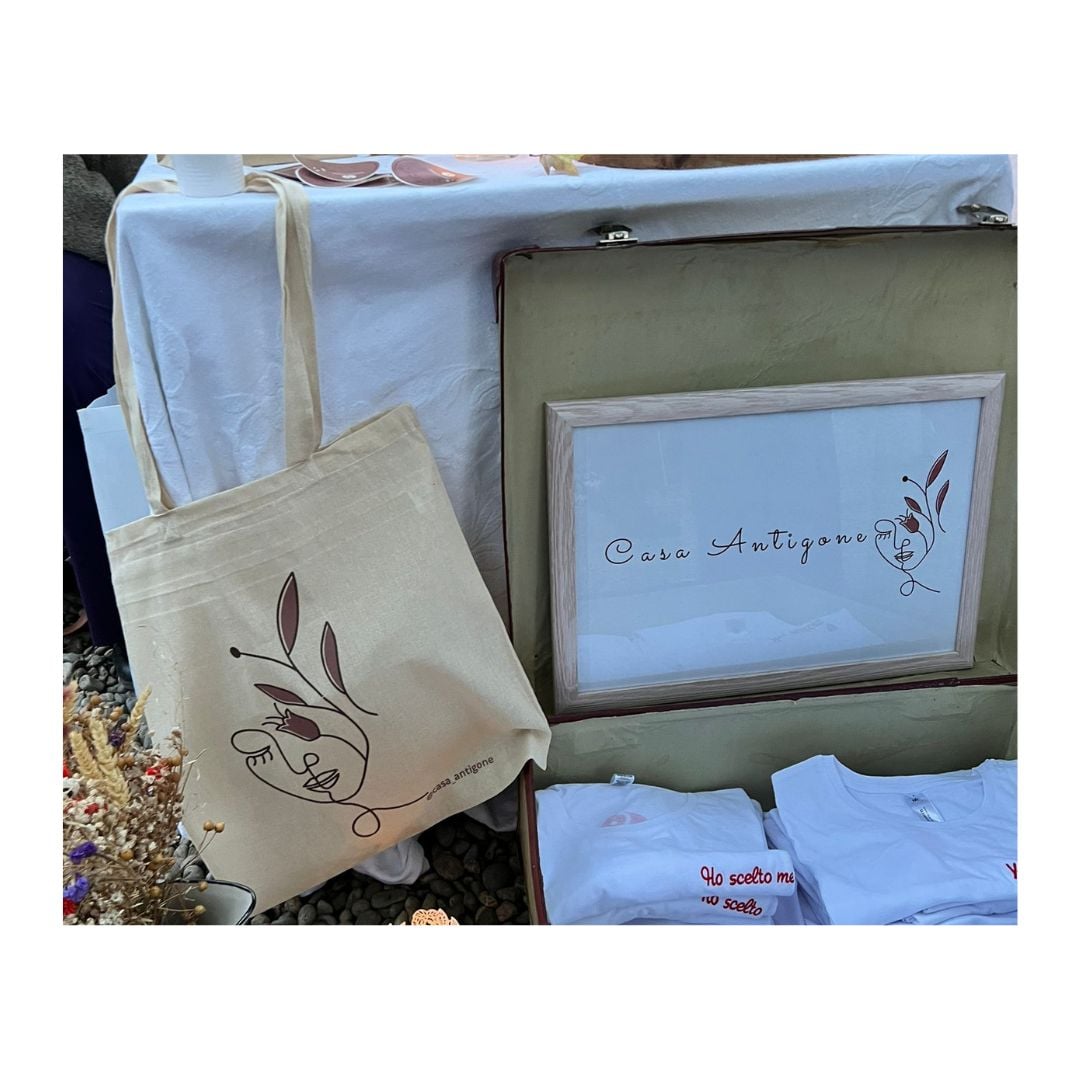 Una casa per Antigone di Fondazione Somaschi Onlus Una casa per Antigone-Fondazione Somaschi Onlus