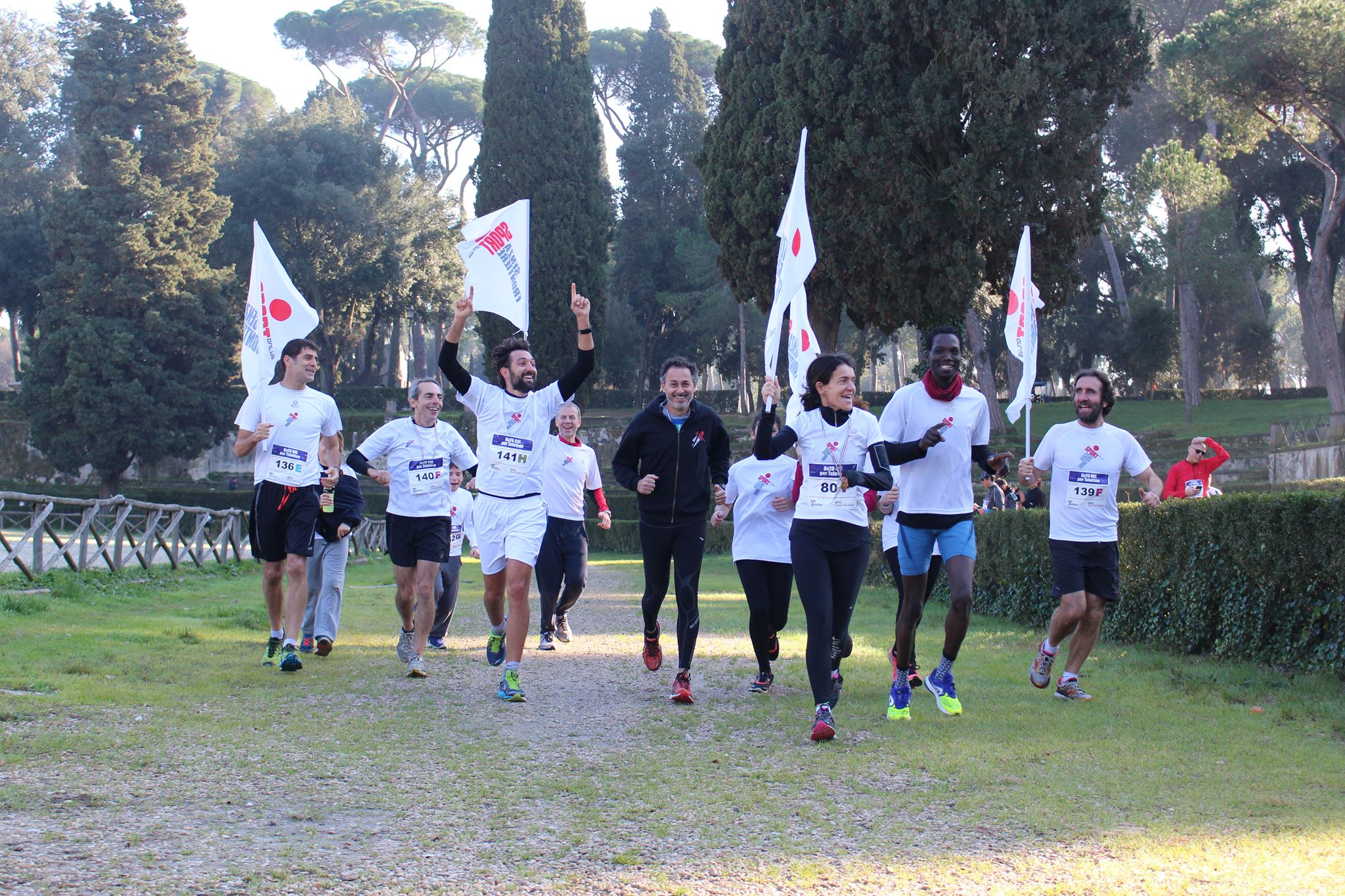 Run For Good Milano Marathon 2016 di Sport Senza Frontiere Run For Good Milano Marathon 2016-Sport Senza Frontiere
