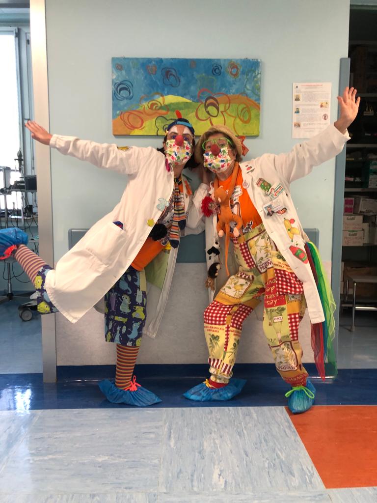 Rianimi-AMO-ci Insieme di Clown Dottori "Arpa a Dieci Corde" Rianimi-AMO-ci Insieme-Clown Dottori "Arpa a Dieci Corde"