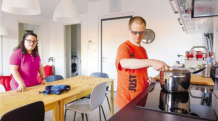 Aggiungi un posto a tavola-Associazione DownVerso