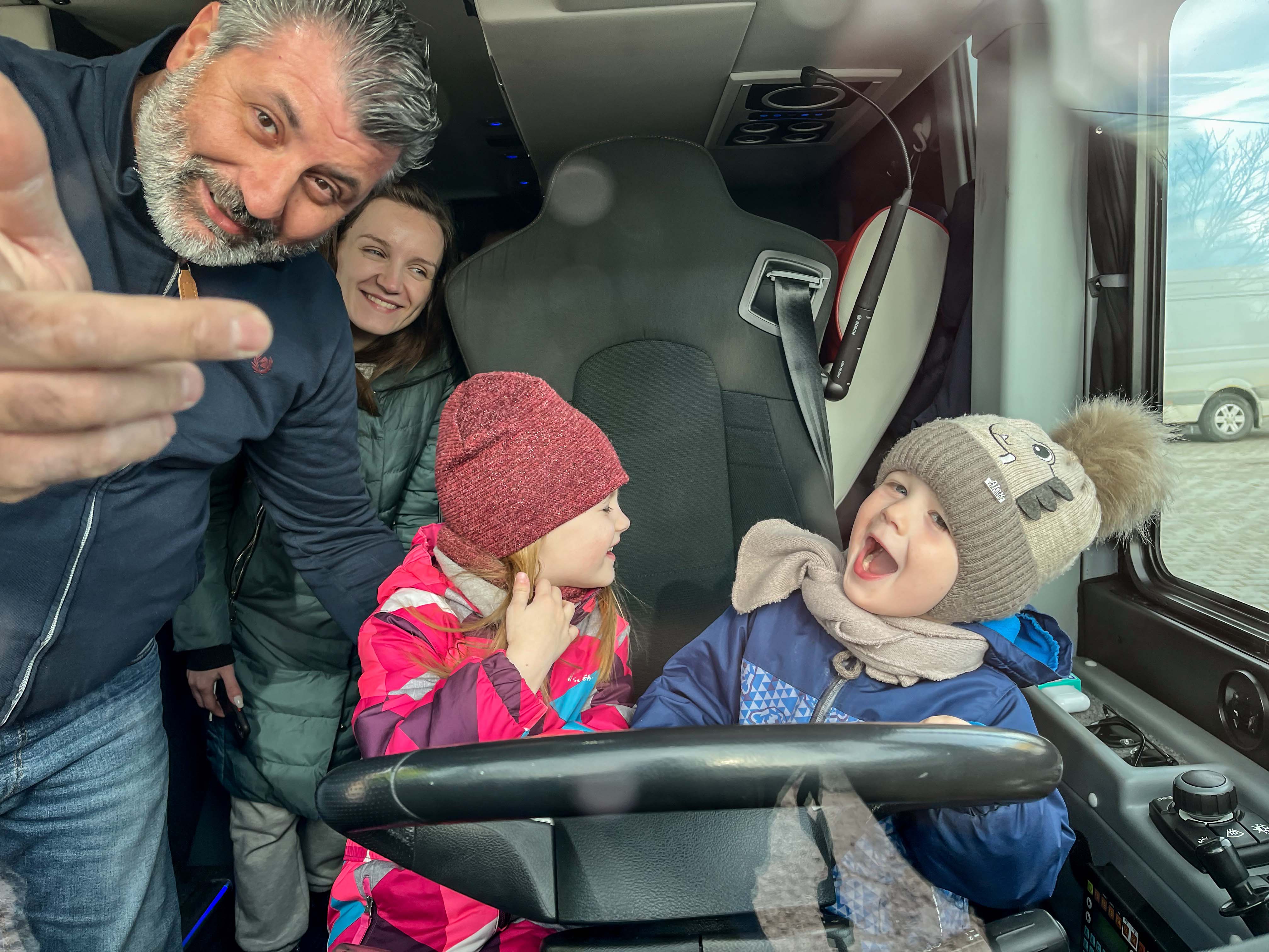 Emergenza Ucraina di Specchio d'Italia Emergenza Ucraina-Specchio d'Italia