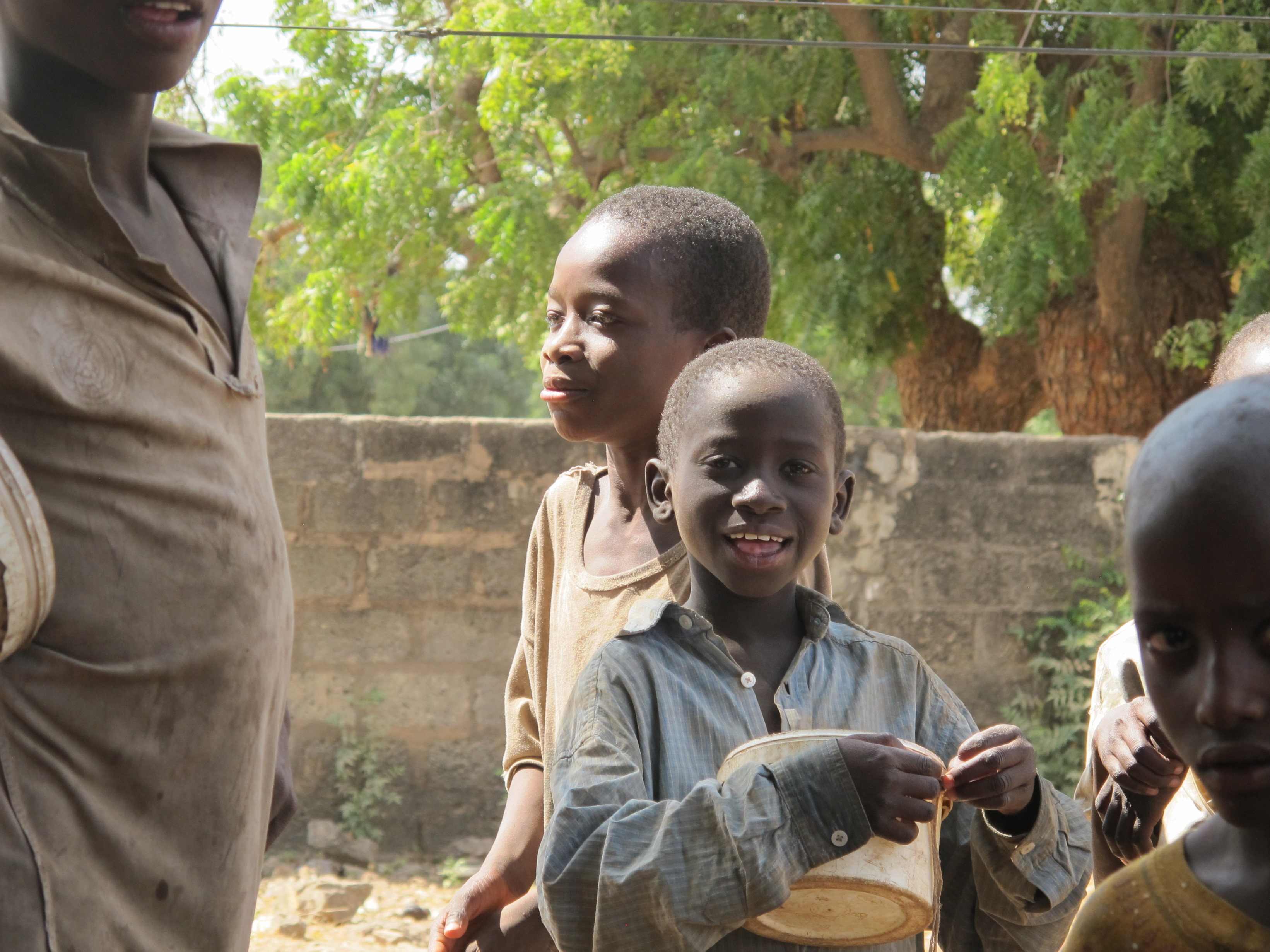Un pasto per 100 bambini Talibé -COMI