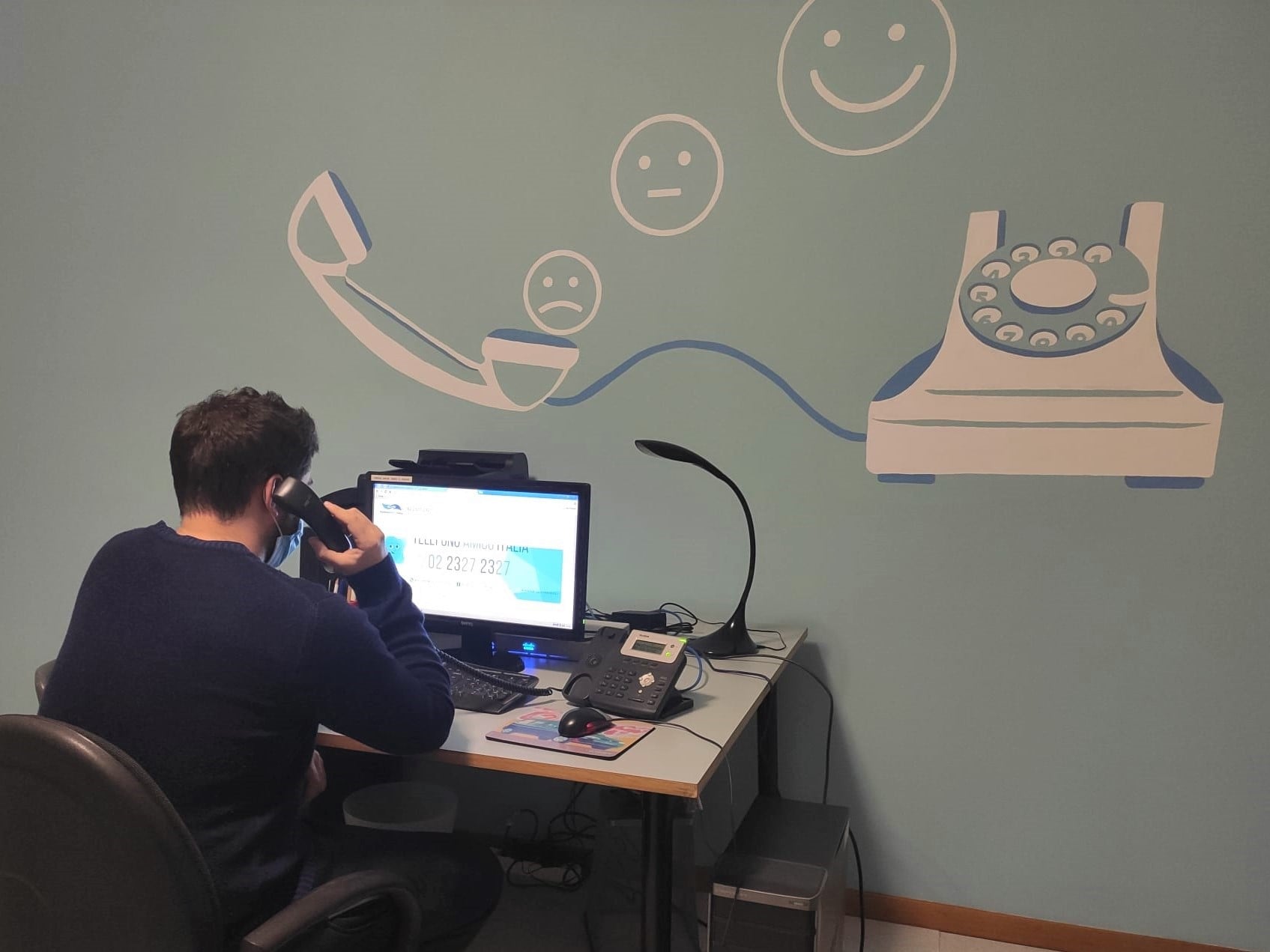 A NATALE REGALA L’ ASCOLTO-TELEFONO AMICO ITALIA