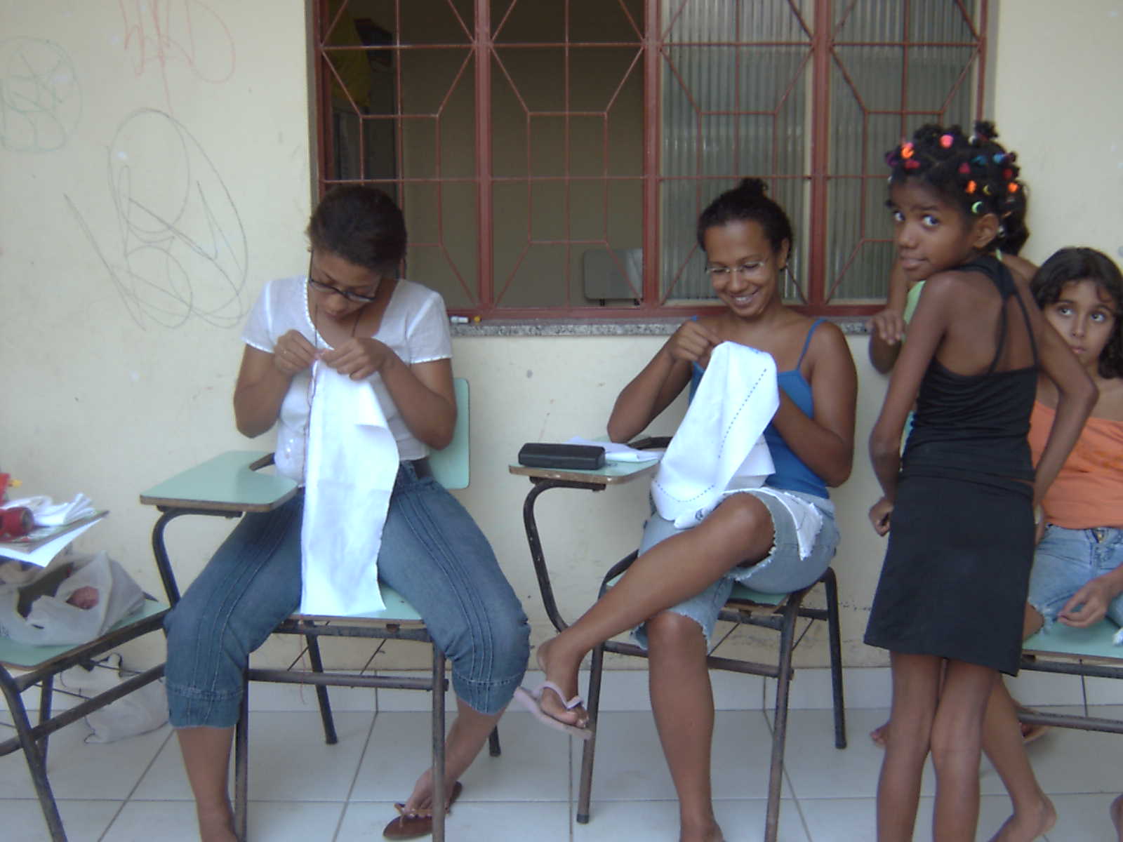 L'ATELIER DELLA SOLIDARIETÀ di MAIS Onlus L'ATELIER DELLA SOLIDARIETÀ -MAIS Onlus