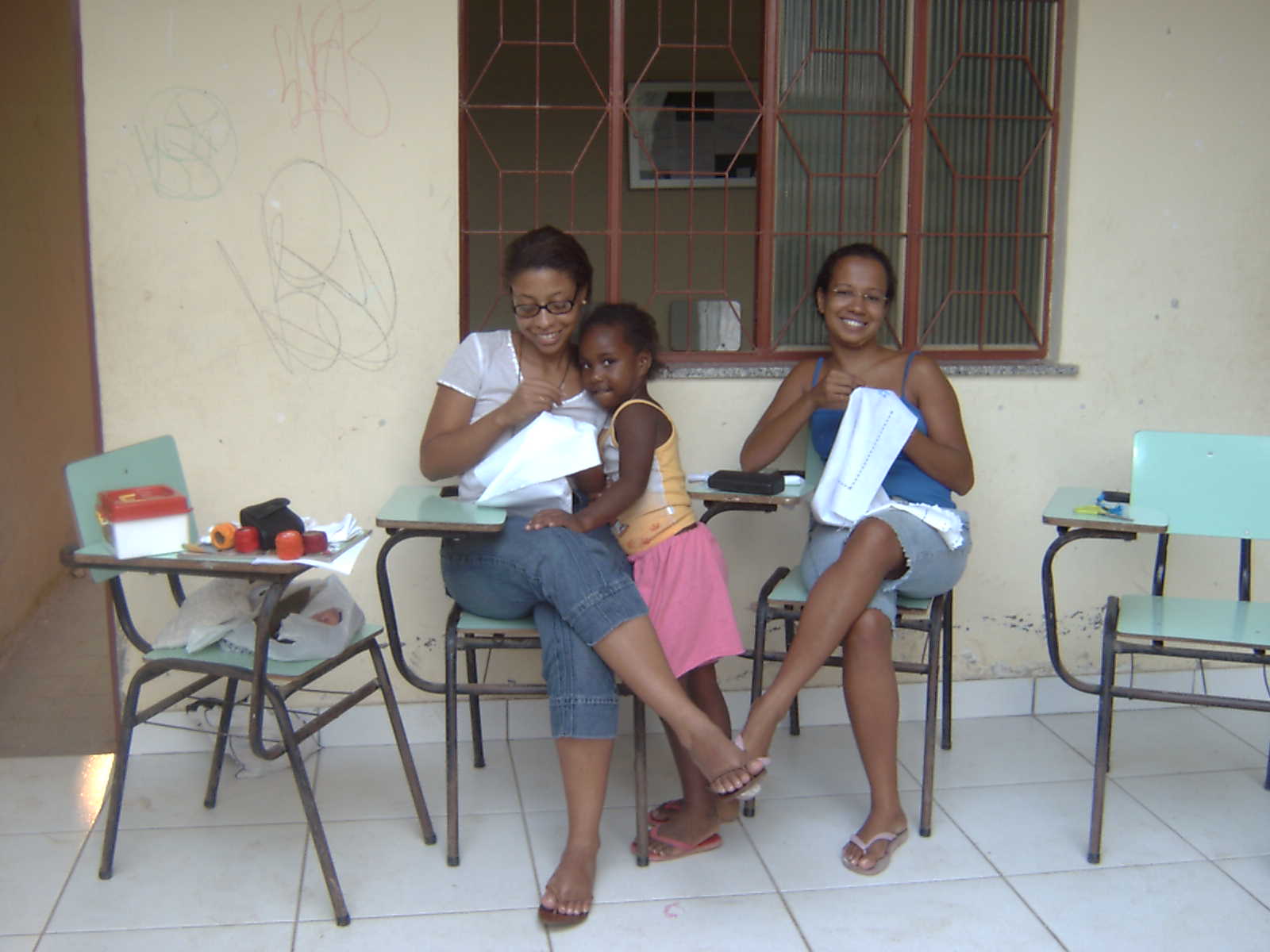 L'ATELIER DELLA SOLIDARIETÀ di MAIS Onlus L'ATELIER DELLA SOLIDARIETÀ -MAIS Onlus