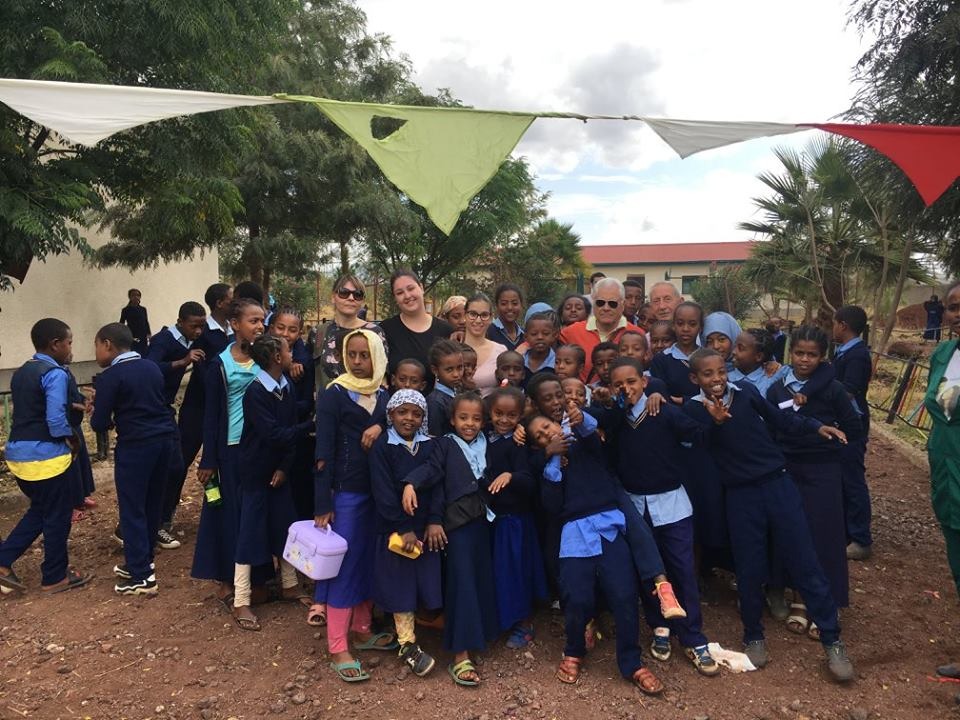 You for Wolisso - Un Campo in Africa! di Distretto Leo 108a You for Wolisso - Un Campo in Africa!-Distretto Leo 108a