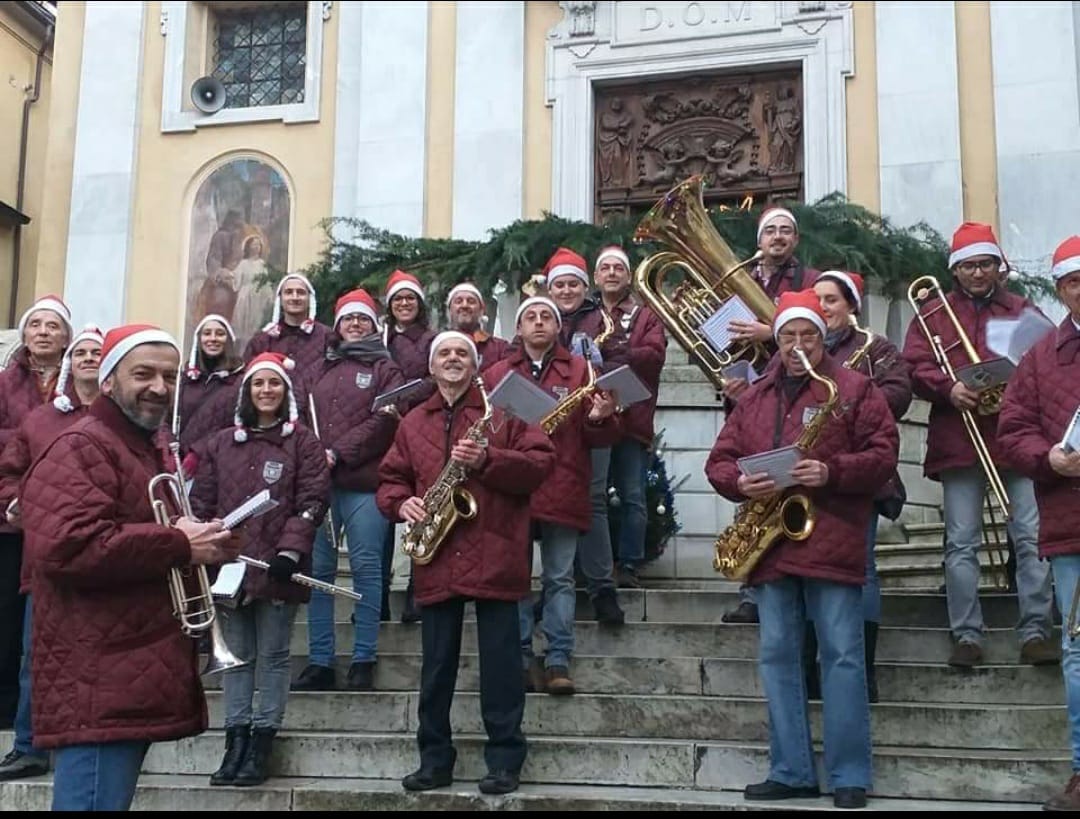 ANCHE L'OCCHIO VUOLE LA SUA...BANDA! di Banda Musicale di Mondovì ANCHE L'OCCHIO VUOLE LA SUA...BANDA!-Banda Musicale di Mondovì