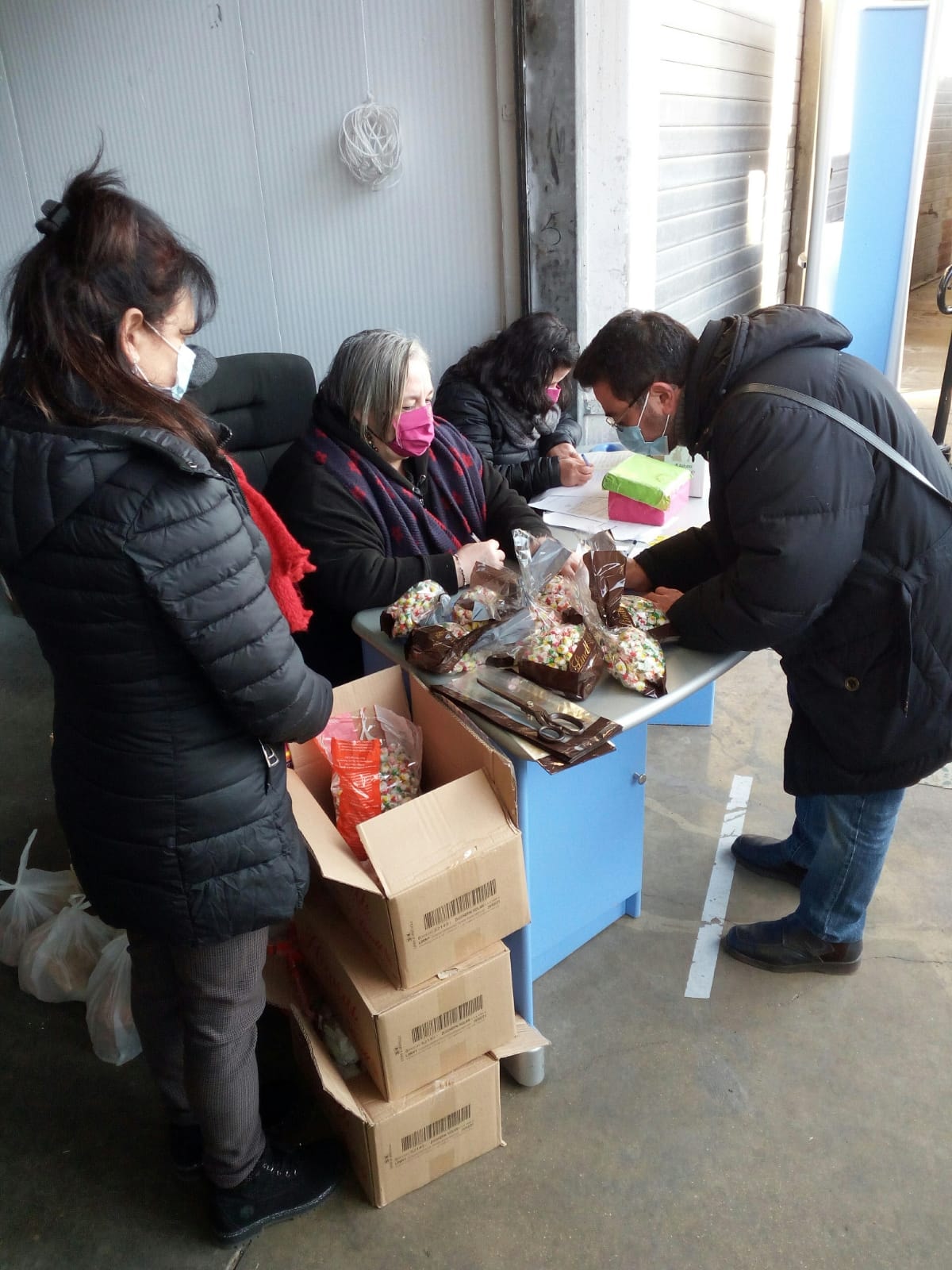 Sostentamento a persone indigenti di DOMOmia Sostentamento a persone indigenti-DOMOmia