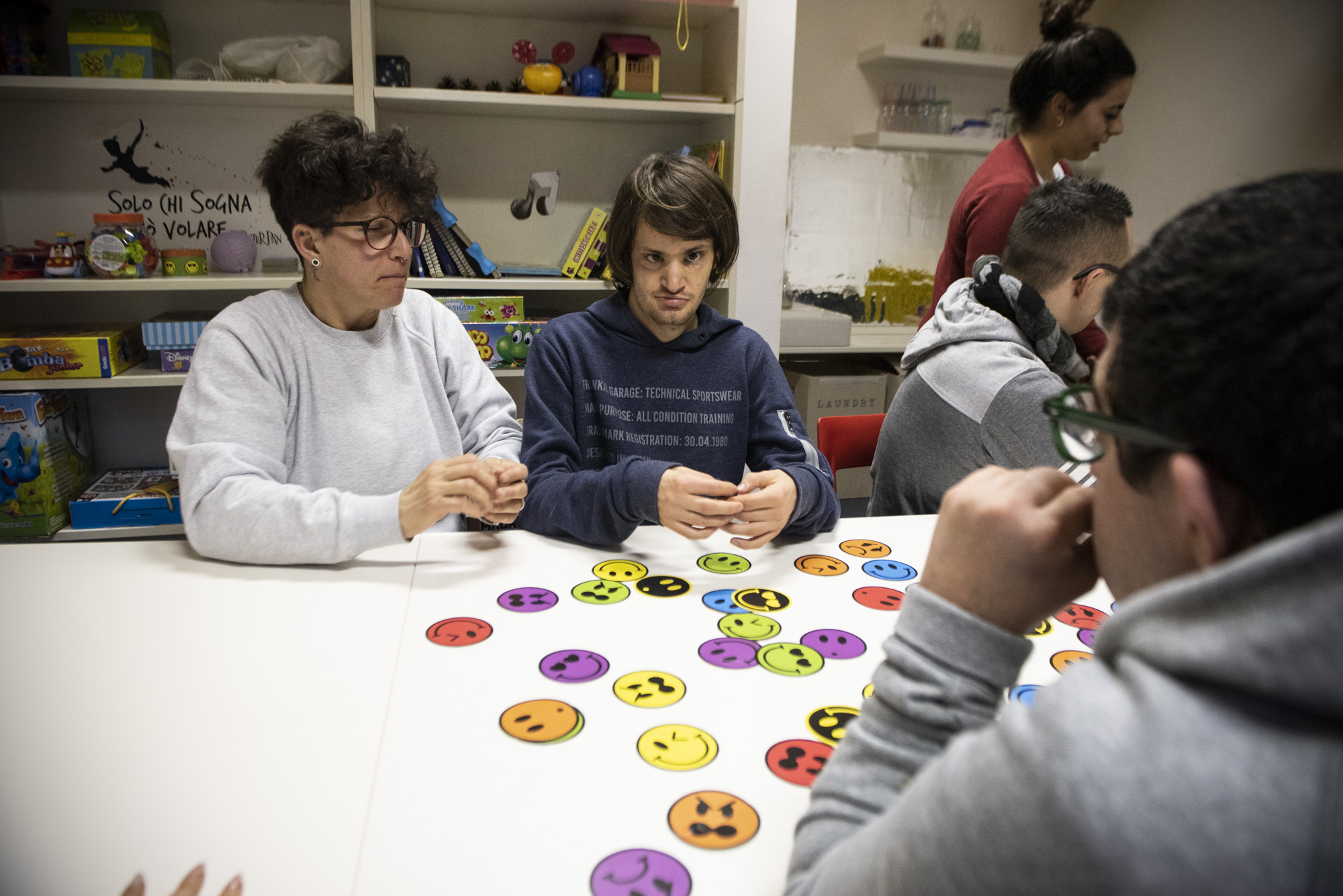 Una casa è sempre una Casa. di La Casa delle Luci Una casa è sempre una Casa. -La Casa delle Luci