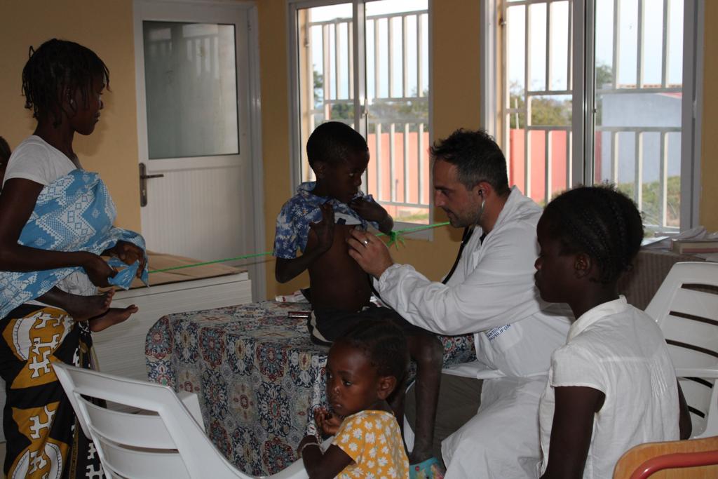 Progetto Dona un futuro di A.G.S. Progetto Dona un futuro-A.G.S.