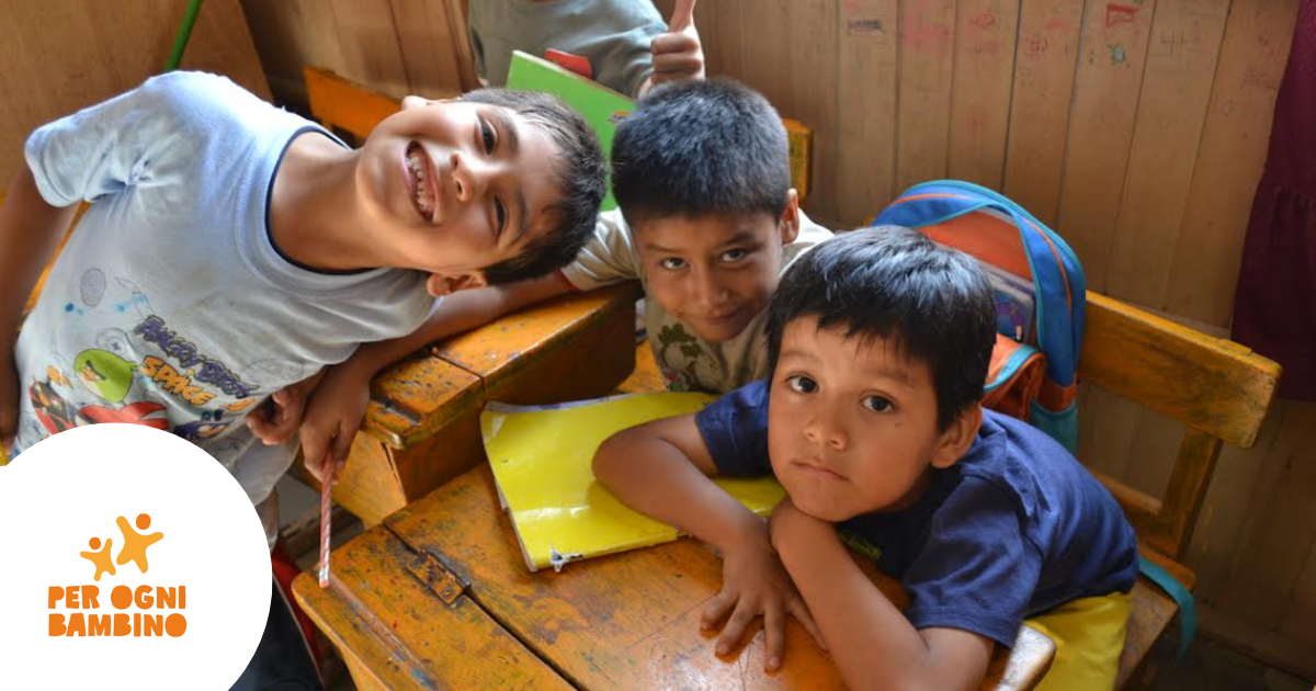 Per ogni bambino di Amici di Huaycan Per ogni bambino -Amici di Huaycan