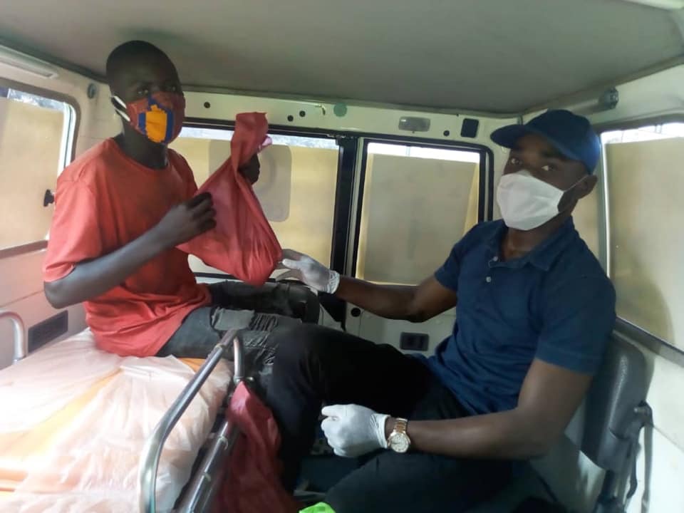 ...e si prese cura di loro! di ABC MONDO ODV ...e si prese cura di loro!-ABC MONDO ODV