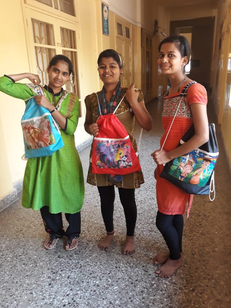 Vola, Pooja. Vola! Destinazione futuro-MilleSoli