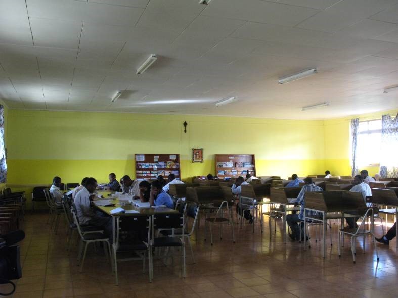 Infermiere e ostetriche per l'Etiopia di Medici con l'Africa Cuamm Infermiere e ostetriche per l'Etiopia-Medici con l'Africa Cuamm