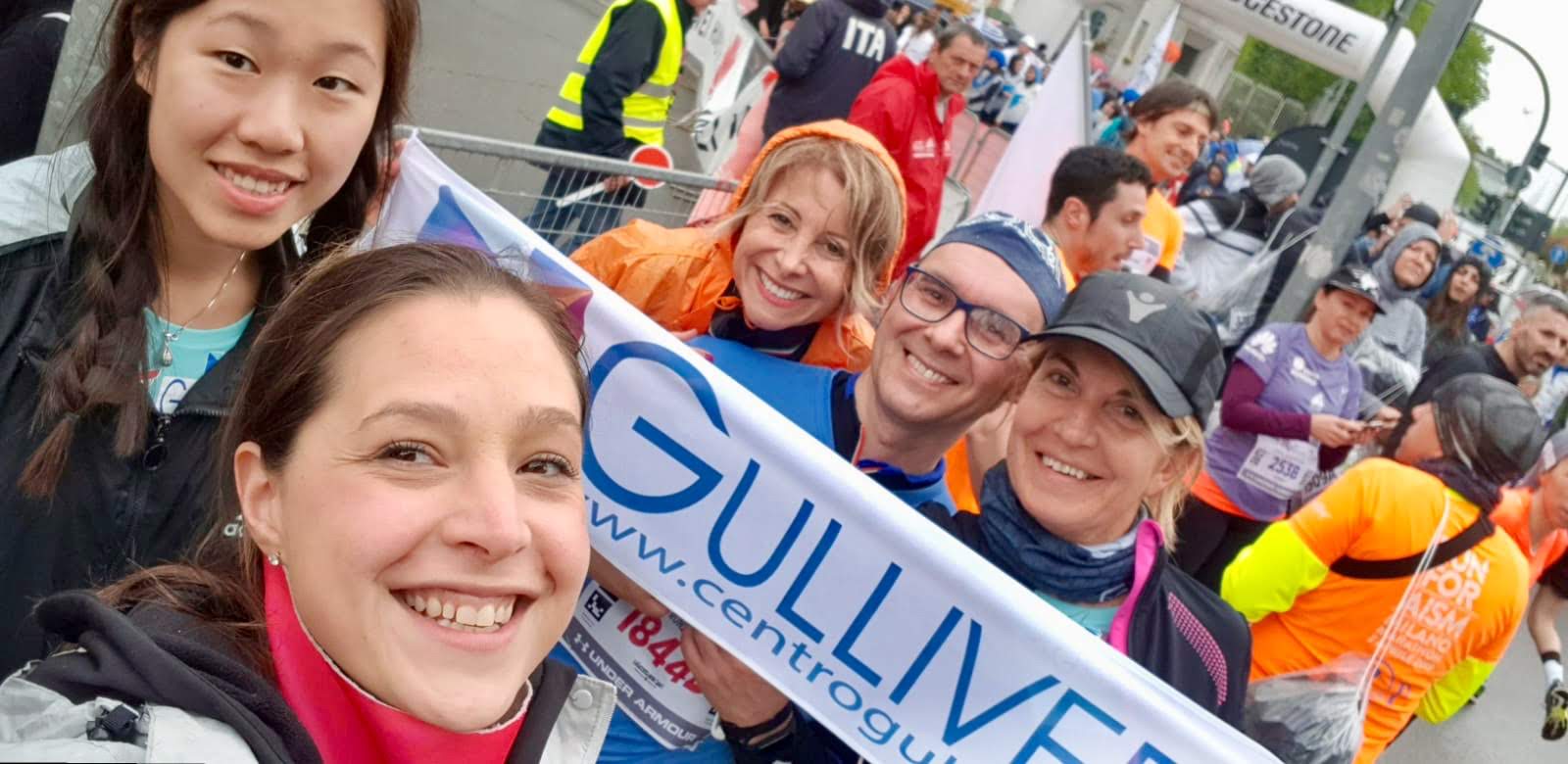 Un pulmino per gli Ospiti del Gulliver di Centro Gulliver Un pulmino per gli Ospiti del Gulliver-Centro Gulliver