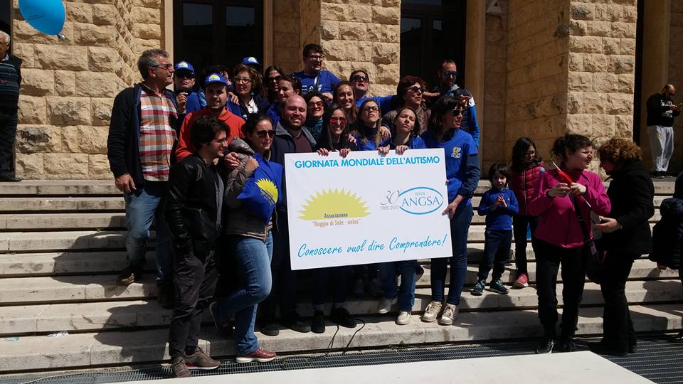 Un pulmino per raggio di sole-Raggio di Sole Onlus