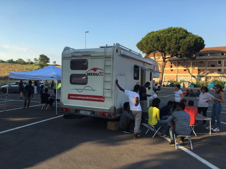 Corri contro la tortura di MEDU Corri contro la tortura-MEDU