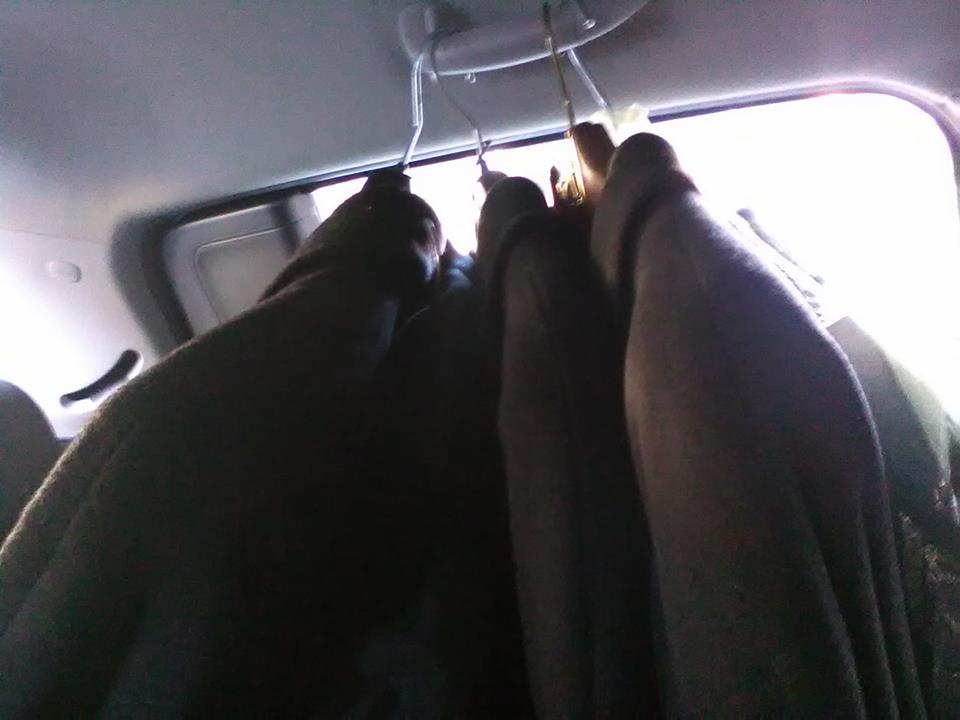 Rivesti i poveri e dona-RI-VESTI