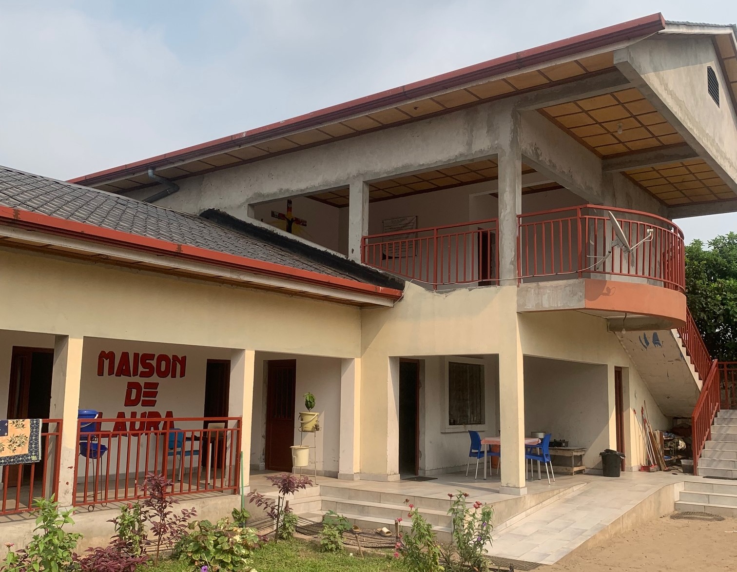 ...e si prese cura di loro! di ABC MONDO ODV ...e si prese cura di loro!-ABC MONDO ODV