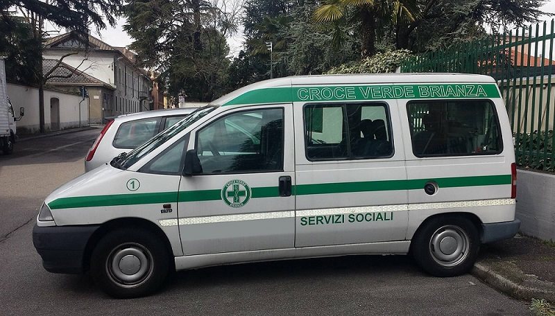 Un Pulmino per la Croce Verde di CVB Un Pulmino per la Croce Verde-CVB