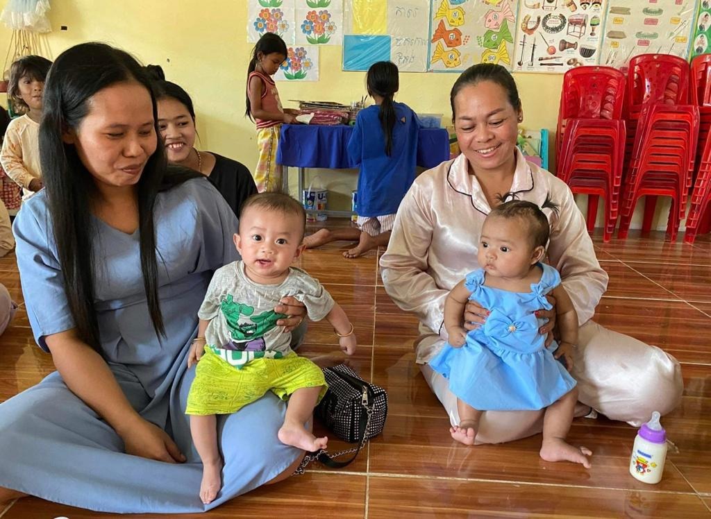 Mamma felice, bimbo felice di LUCF ITALIA Mamma felice, bimbo felice-LUCF ITALIA