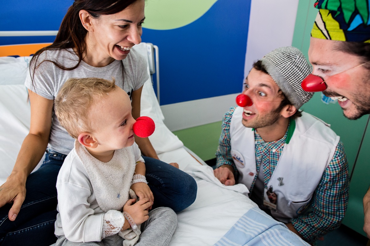 Fai un regalo ai bambini in ospedale!-Dottor Sorriso ONLUS