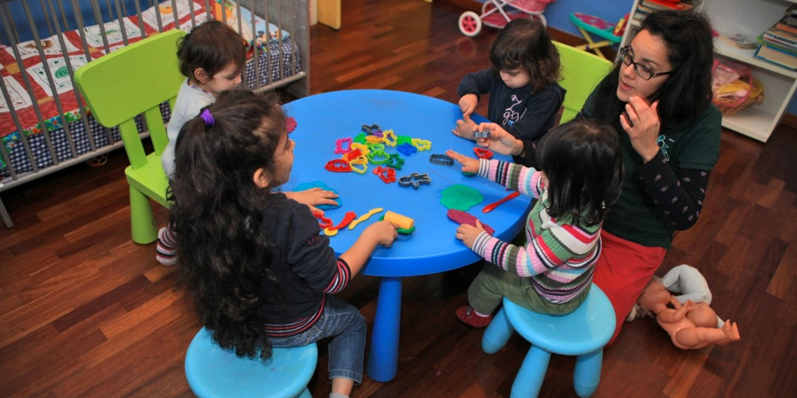 Auto e Pulmino per i bambini di ZeroSei di L'Albero della Vita Auto e Pulmino per i bambini di ZeroSei-L'Albero della Vita