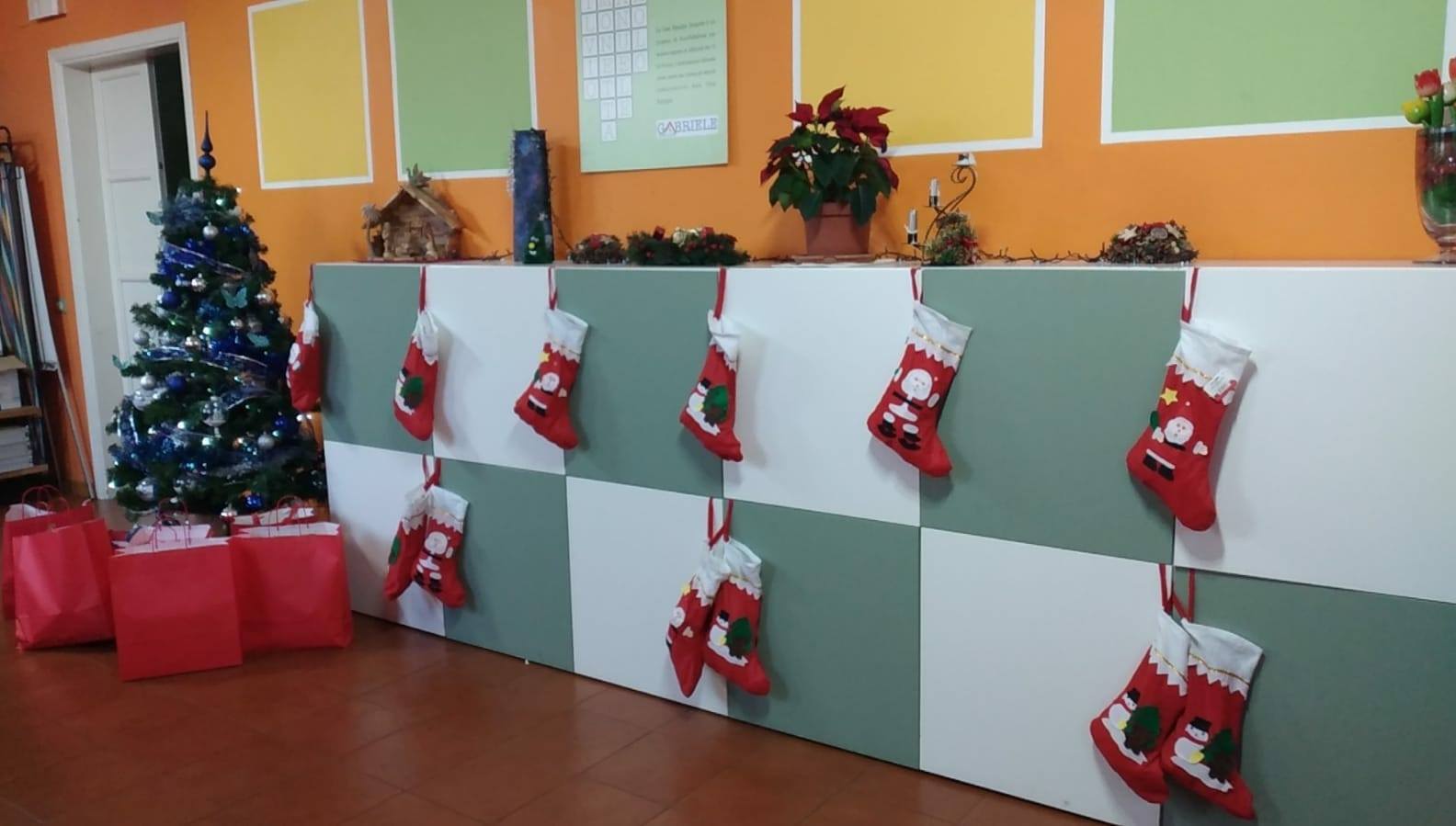 A Natale dona solidale di GABRIELE ETS A Natale dona solidale-GABRIELE ETS