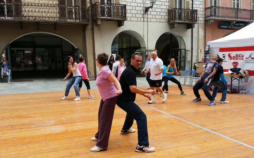 Che corsa la vita con Fiori di Wimbledon di ASD Stile Tennis Che corsa la vita con Fiori di Wimbledon-ASD Stile Tennis