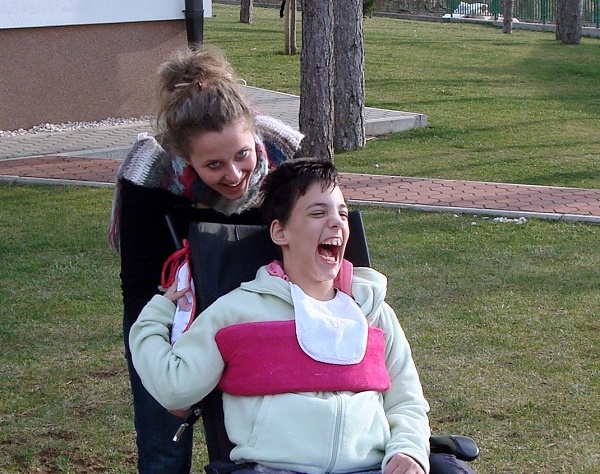 MIR I DOBRO - Centro bambini disabili di Mir i Dobro MIR I DOBRO - Centro bambini disabili-Mir i Dobro