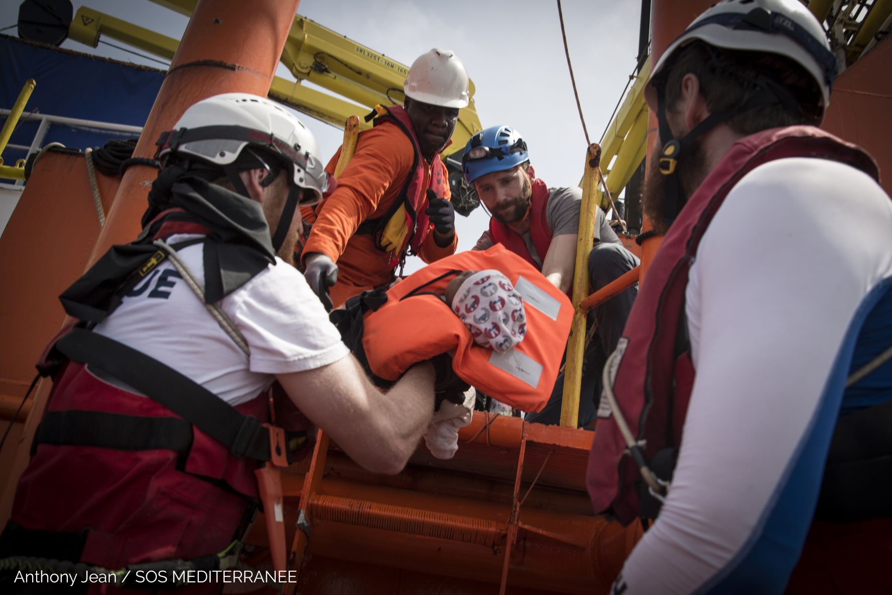 SOSteniamo i naufraghi del Mediterraneo-SOS Mediterranee Italia