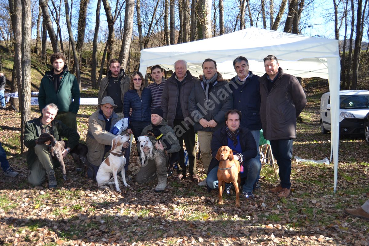 GARE CINOFILE RICERCA TARTUFI di Tartufai Monferrato GARE CINOFILE RICERCA TARTUFI-Tartufai Monferrato