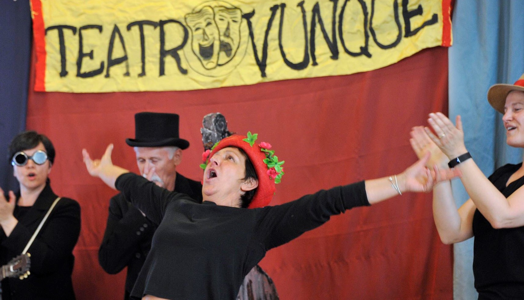 Porta in scena TeatrOOvunque! di TeatrOOvunque Porta in scena TeatrOOvunque!-TeatrOOvunque