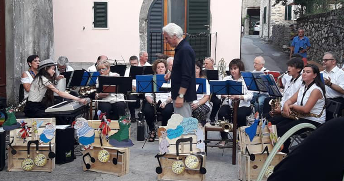 L'ISOLA CHE NON C'È di T.O.K. L'ISOLA CHE NON C'È -T.O.K.