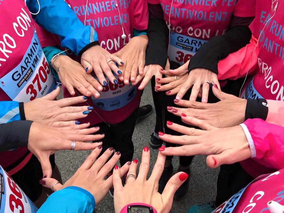 RUNNHER one for all di ISIDE ONLUS RUNNHER one for all-ISIDE ONLUS