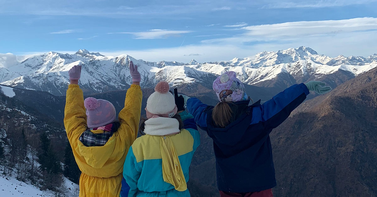 Il tempo libero dei bambini in Comunità di Associazione CAF Il tempo libero dei bambini in Comunità-Associazione CAF