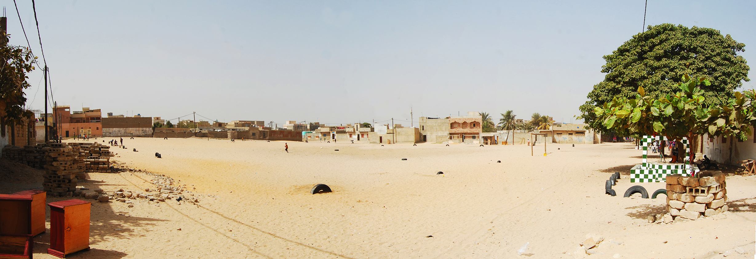 CENTRO POLIFUNZIONALE A KEUR MASSAR di BABEL APS CENTRO POLIFUNZIONALE A KEUR MASSAR -BABEL APS