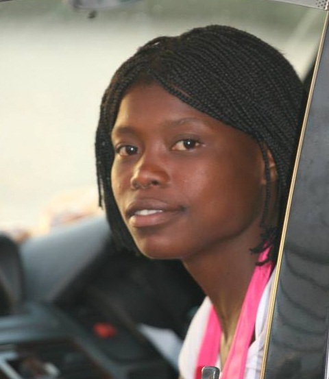 Progetto Colors Mozambico...e la nostra sfida è per Regina! di Progetto Colors Progetto Colors Mozambico...e la nostra sfida è per Regina!-Progetto Colors