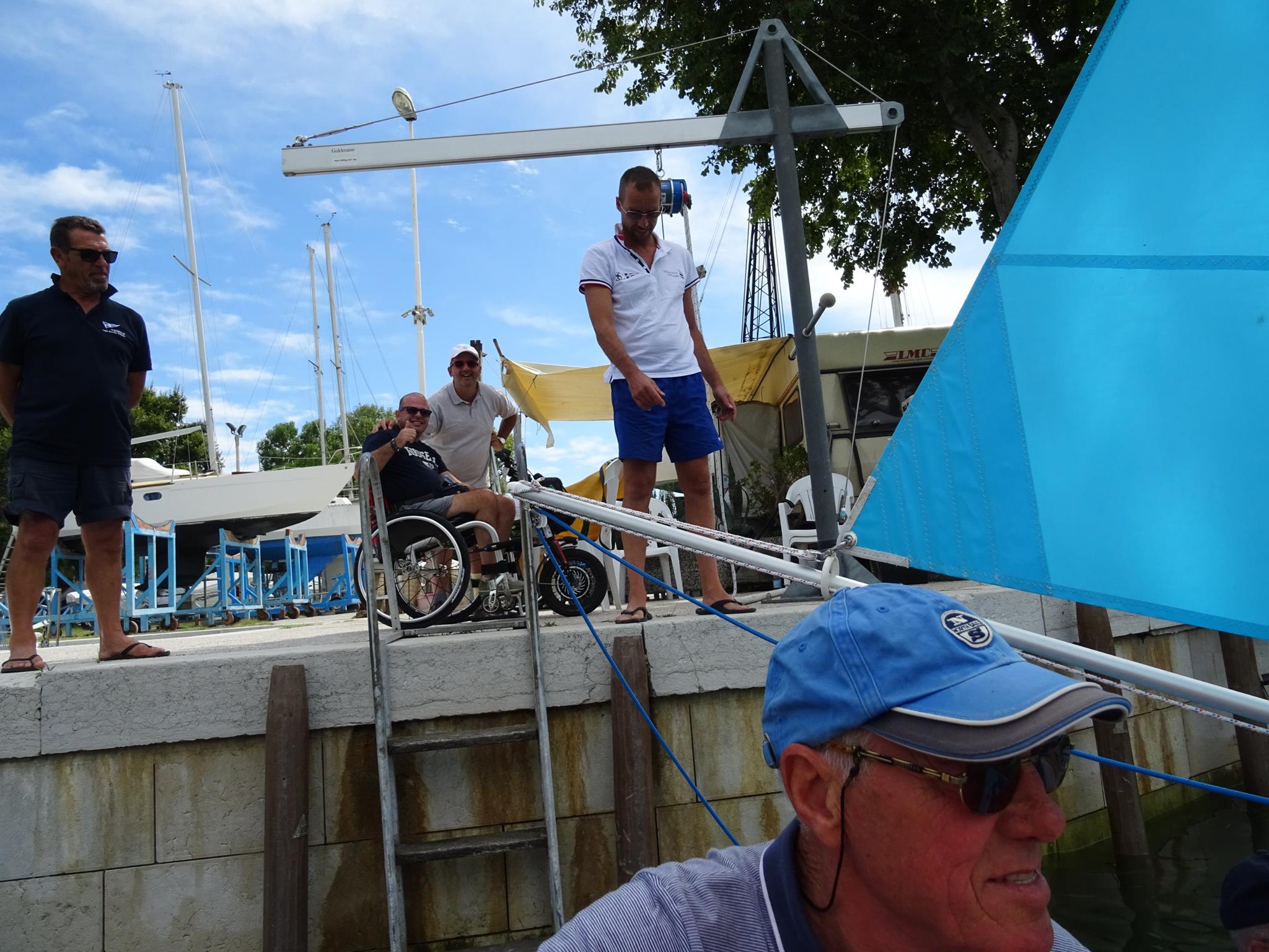 Un pontile per la liberta' di Aism Go Lido Un pontile per la liberta'-Aism Go Lido