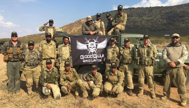 Run For Rhino di D.A.S Run For Rhino-D.A.S