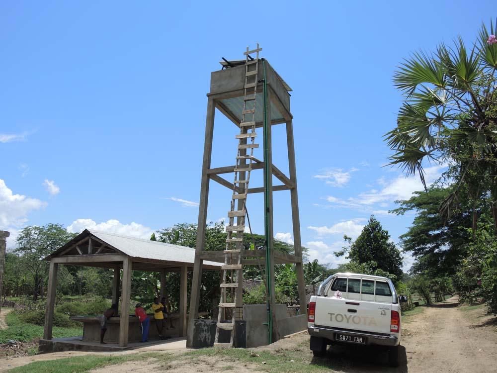 Water for Madagascar di ZOE Water for Madagascar-ZOE