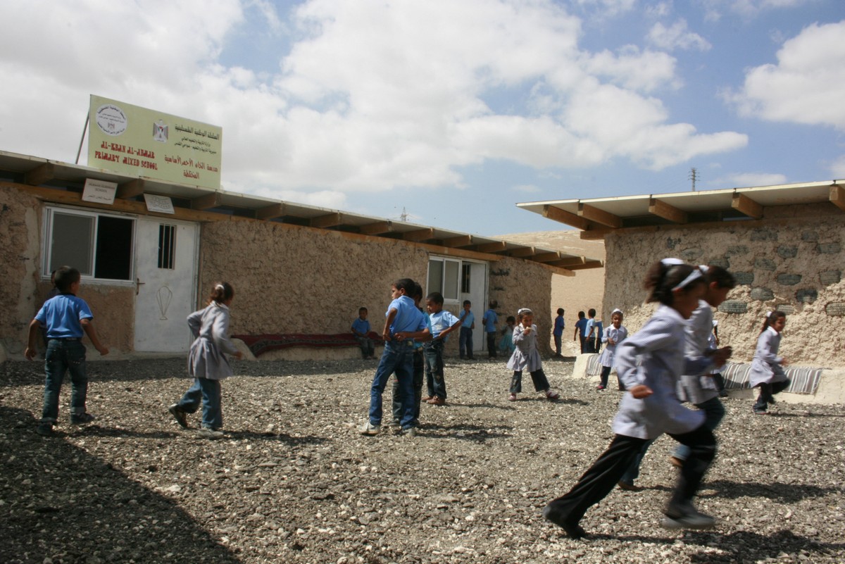 Fondo Emergenza per Khan al Ahmar-Vento di Terra ONG