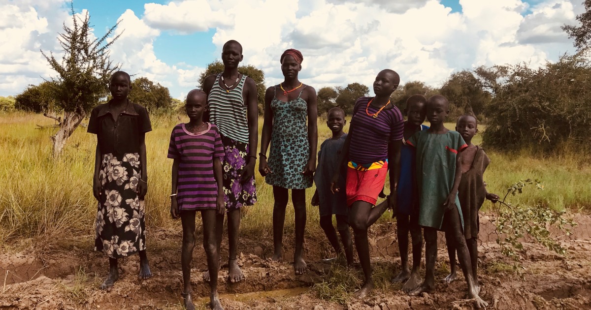 Curiamo chi cura di Comitato Collaborazione Medica - CCM Curiamo chi cura-Comitato Collaborazione Medica - CCM