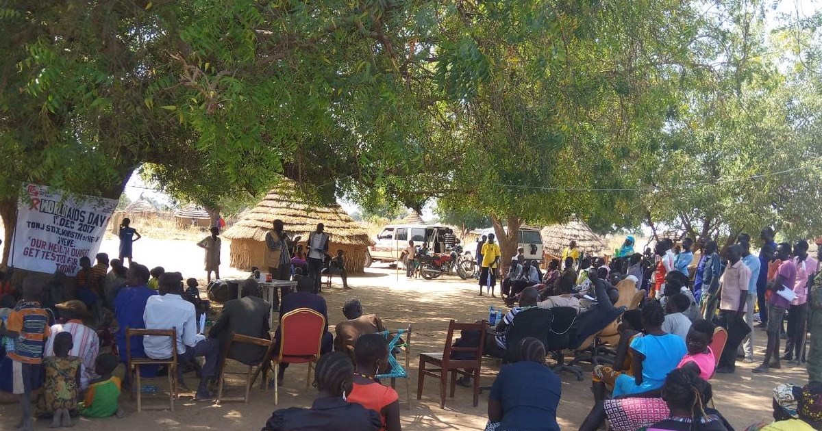 Curiamo chi cura di Comitato Collaborazione Medica - CCM Curiamo chi cura-Comitato Collaborazione Medica - CCM